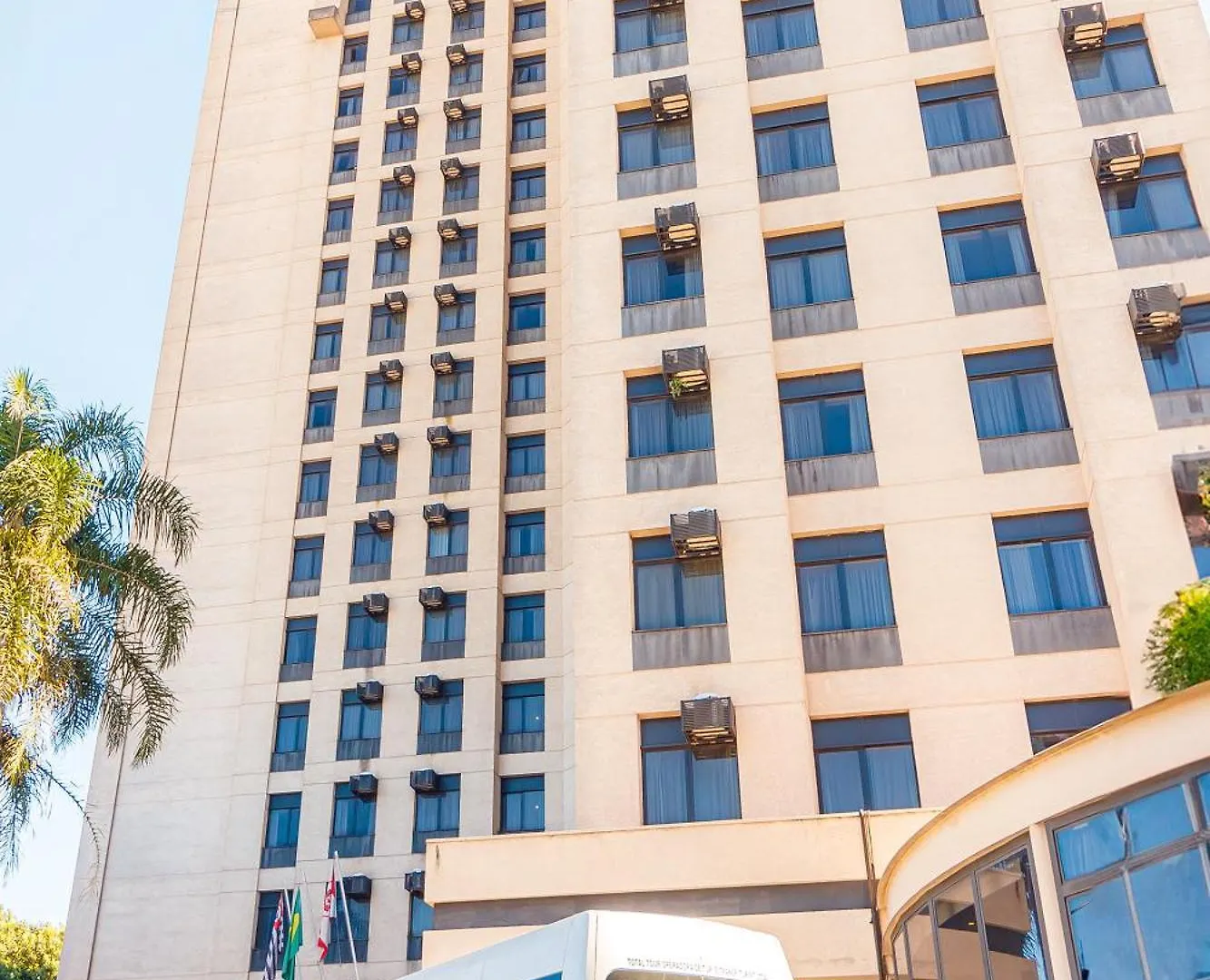 Flat Maravilhoso Em Frente Ao Aeroporto De Congonhas - H1601 Apartment Sao Paulo