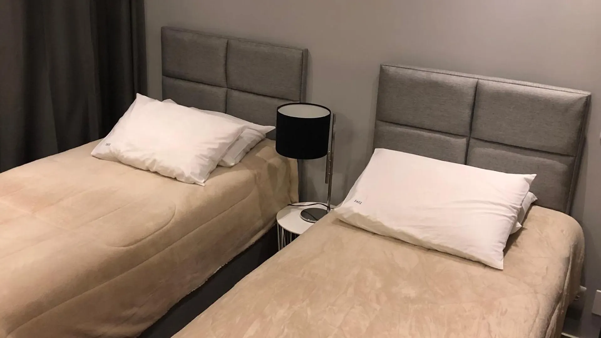 Flat Maravilhoso Em Frente Ao Aeroporto De Congonhas - H1601 Apartment Sao Paulo