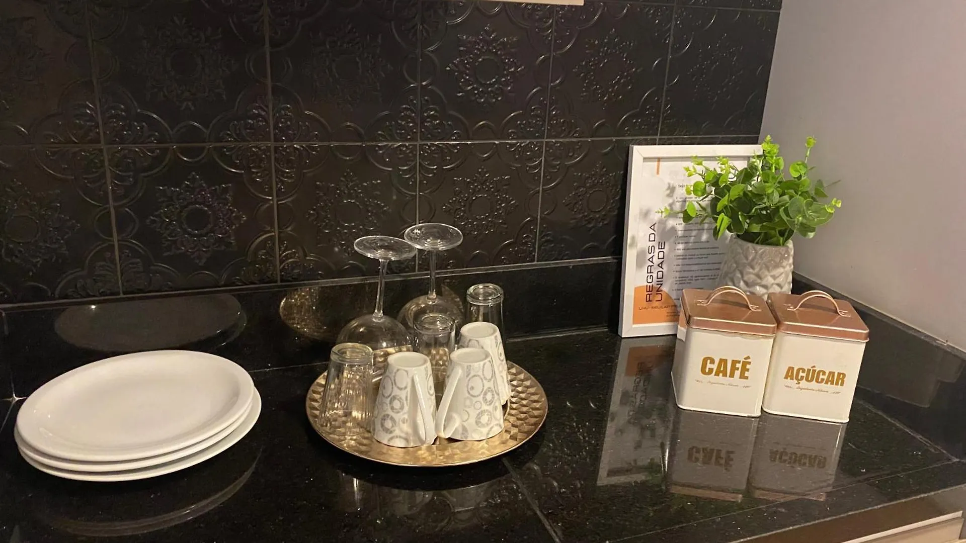 Flat Maravilhoso Em Frente Ao Aeroporto De Congonhas - H1601 Apartment Sao Paulo