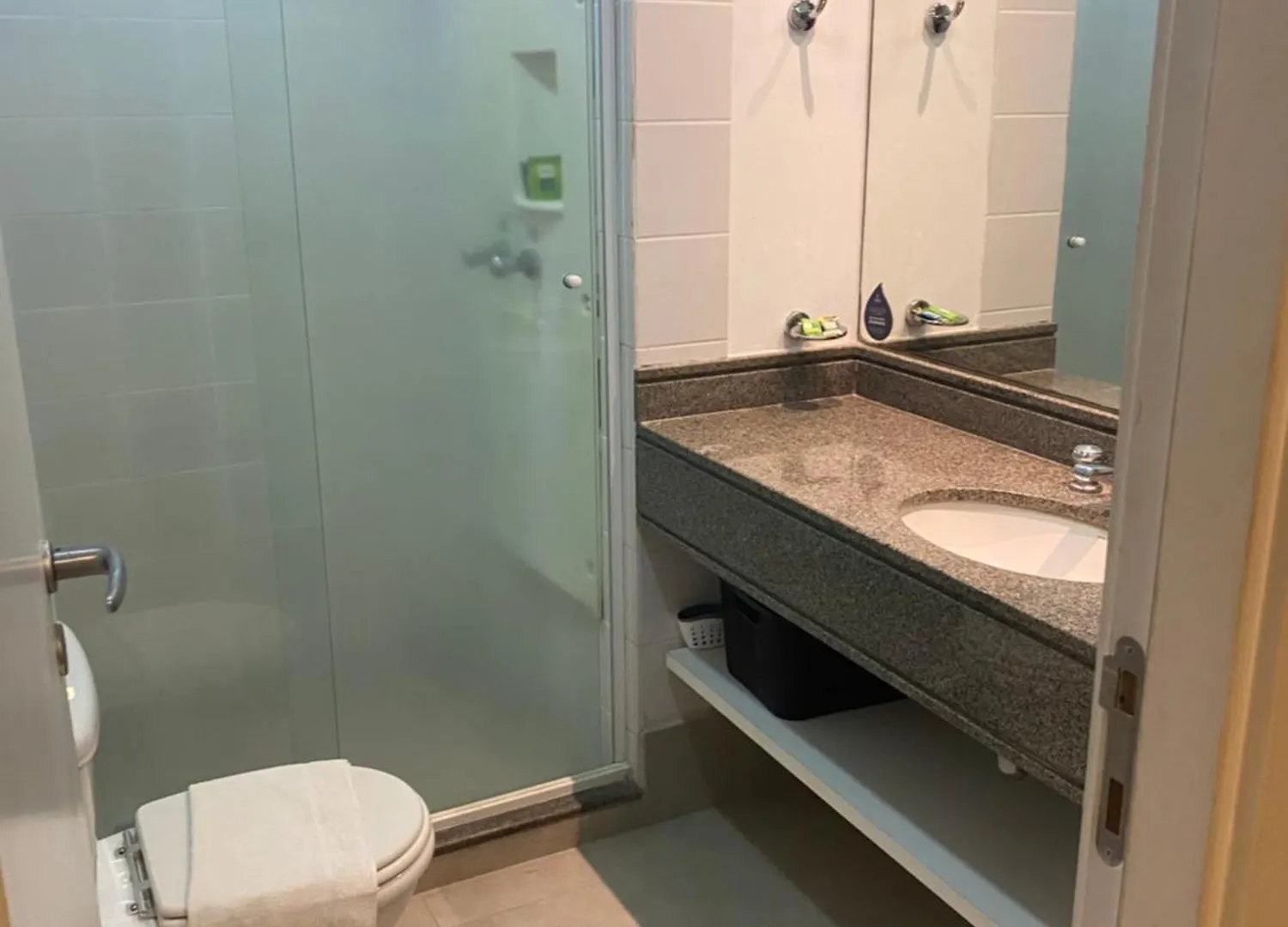 Flat Maravilhoso Em Frente Ao Aeroporto De Congonhas - H1601 Apartment Sao Paulo